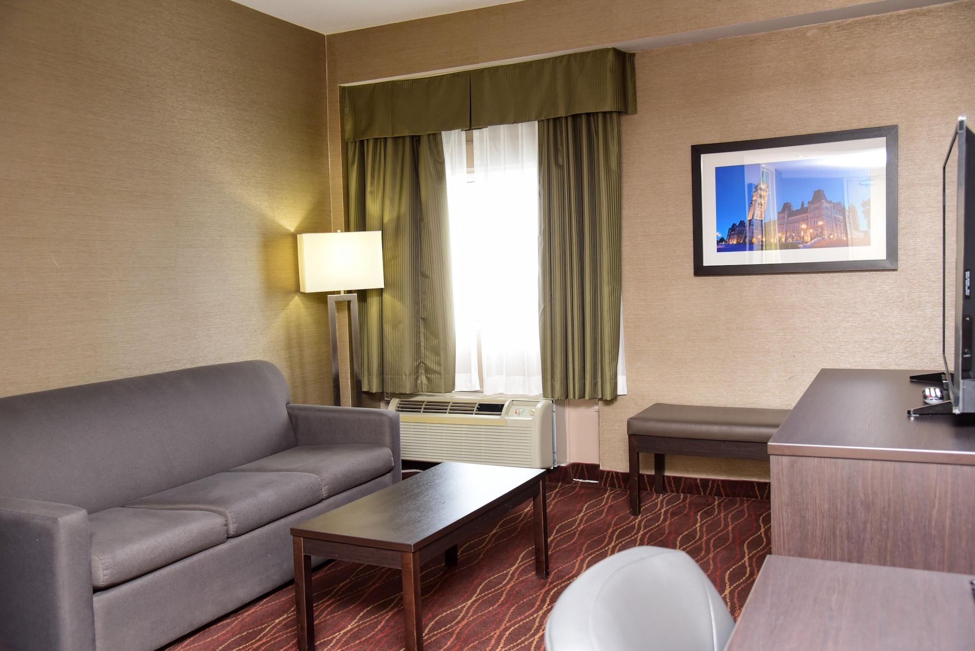 Days Inn By Wyndham Ottawa Exteriör bild