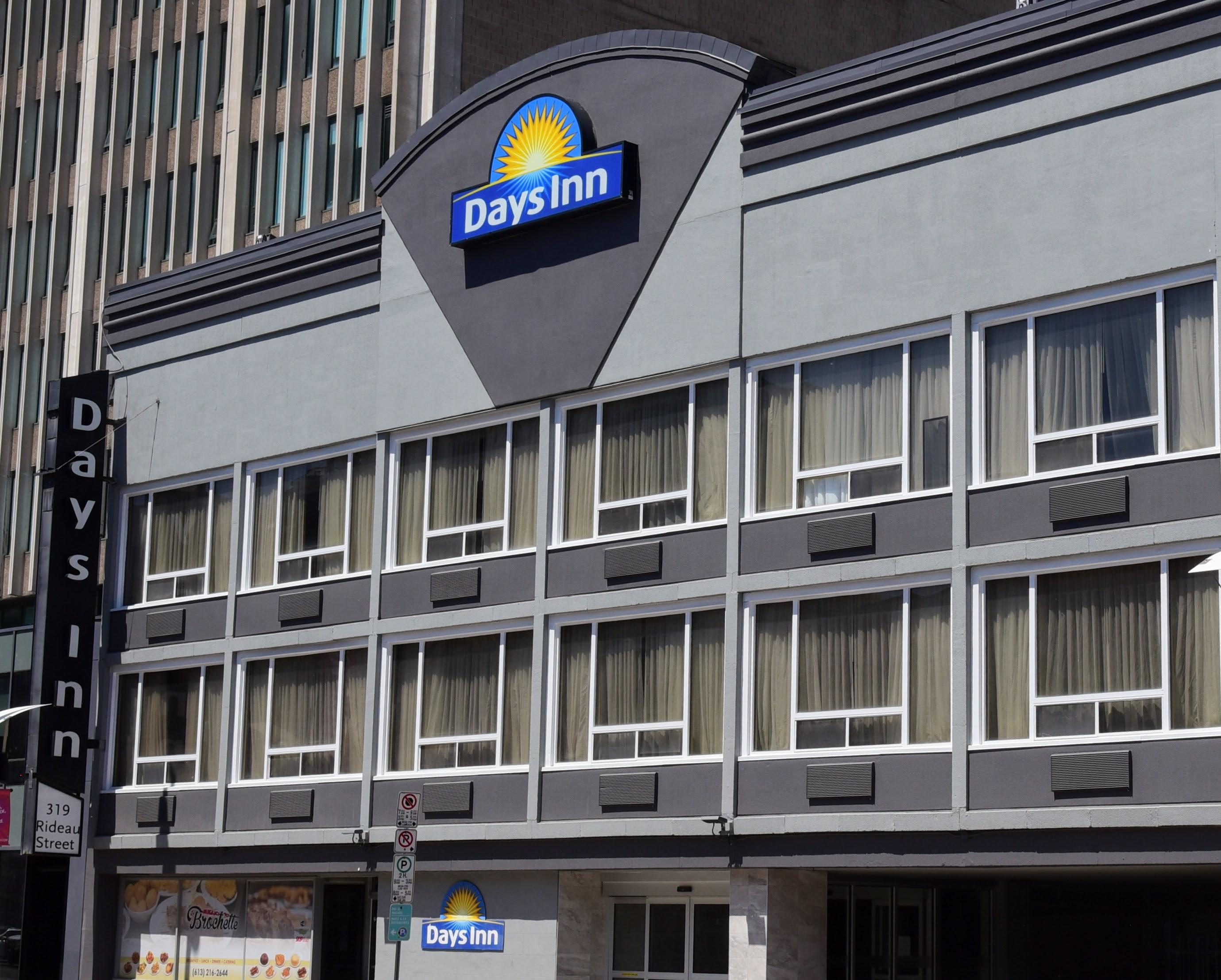 Days Inn By Wyndham Ottawa Exteriör bild